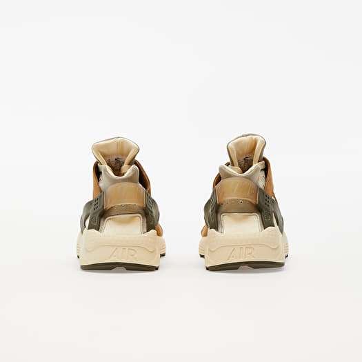 air huarache x stussy desert oak