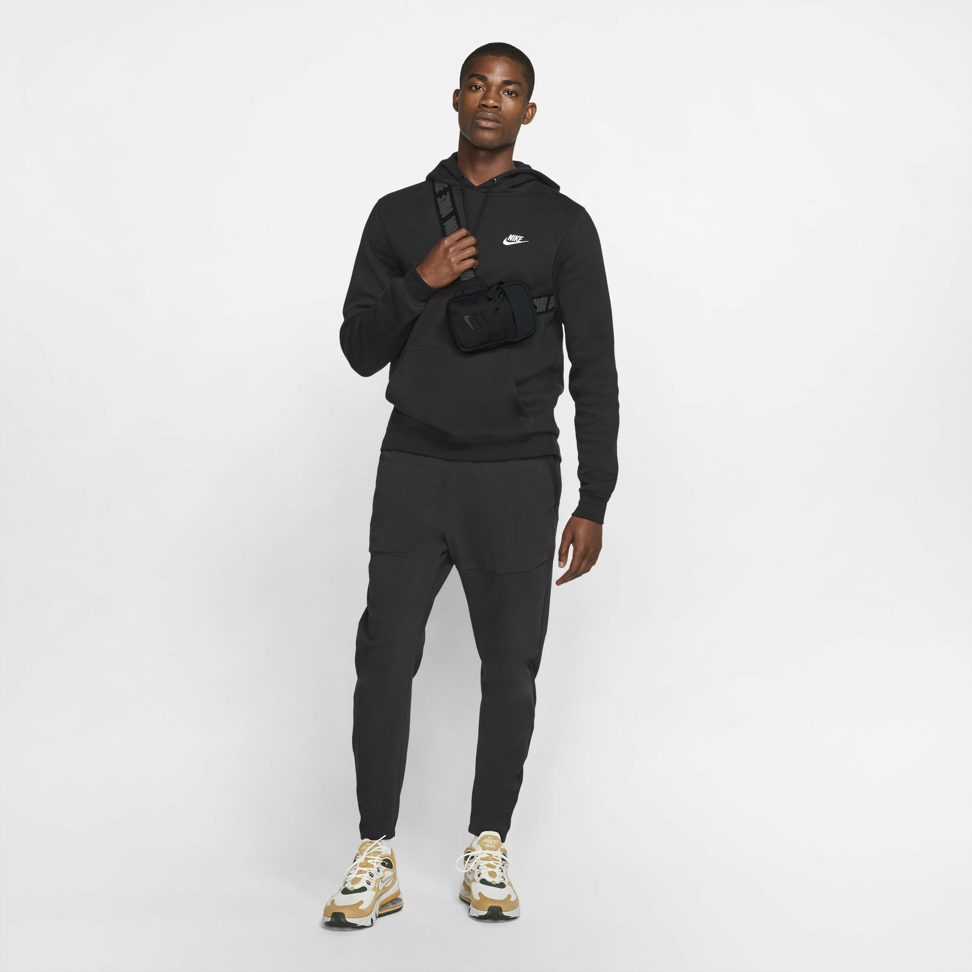 Riñoneras Nike Sportswear Hip Pack Black/ Black/ Dk Smoke Grey
