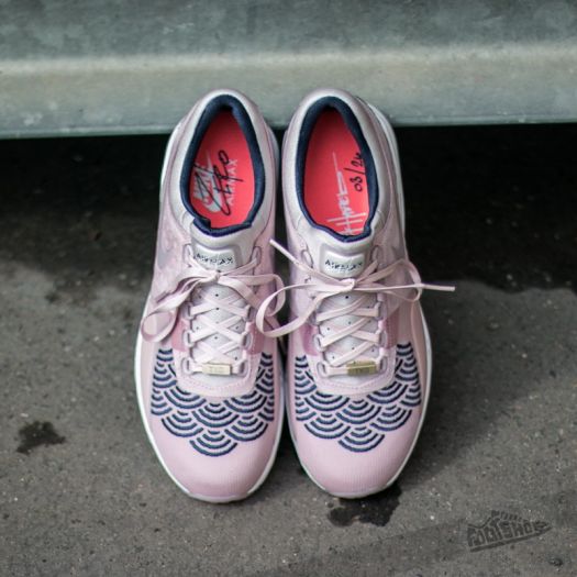 Women s shoes Nike W Air Max Zero LOTC QS Champagne Champagne Mid Navy Footshop
