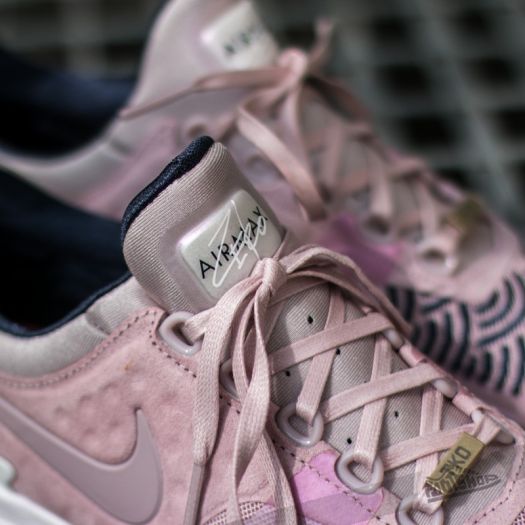 Women s shoes Nike W Air Max Zero LOTC QS Champagne Champagne Mid Navy Footshop