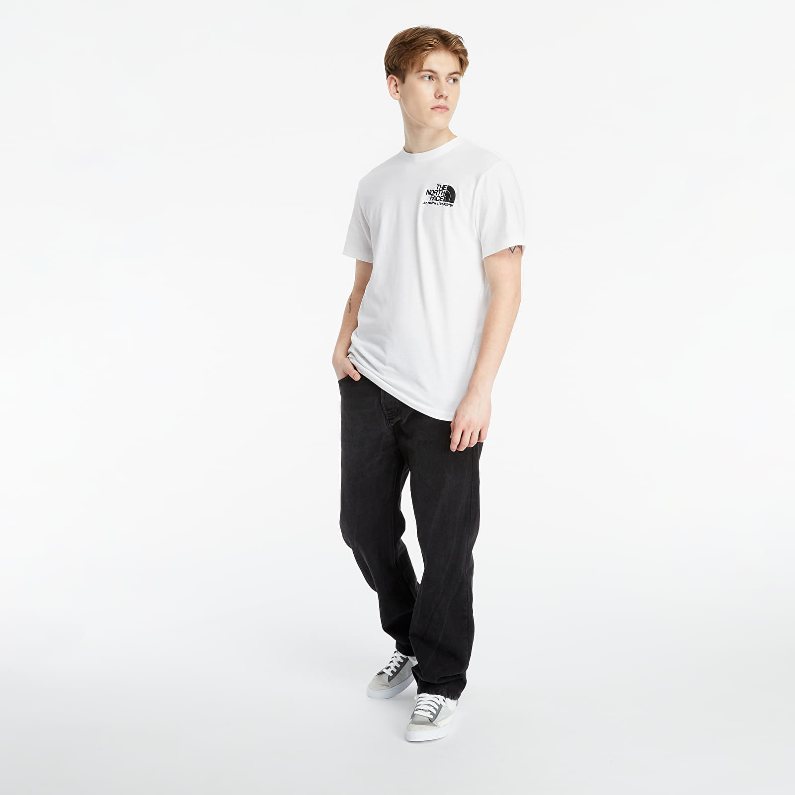 Camisetas The North Face Coordinates Shortsleeve Tee Tnf White