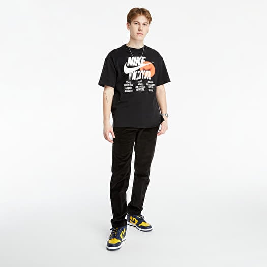Tシャツ・カットソー NIKE / NIKE RUNNING WORLD TOUR GLOBAL RACE T-SHIRT BLACK XL Nike Running World Tour graphic t-shirt in black | ASOS