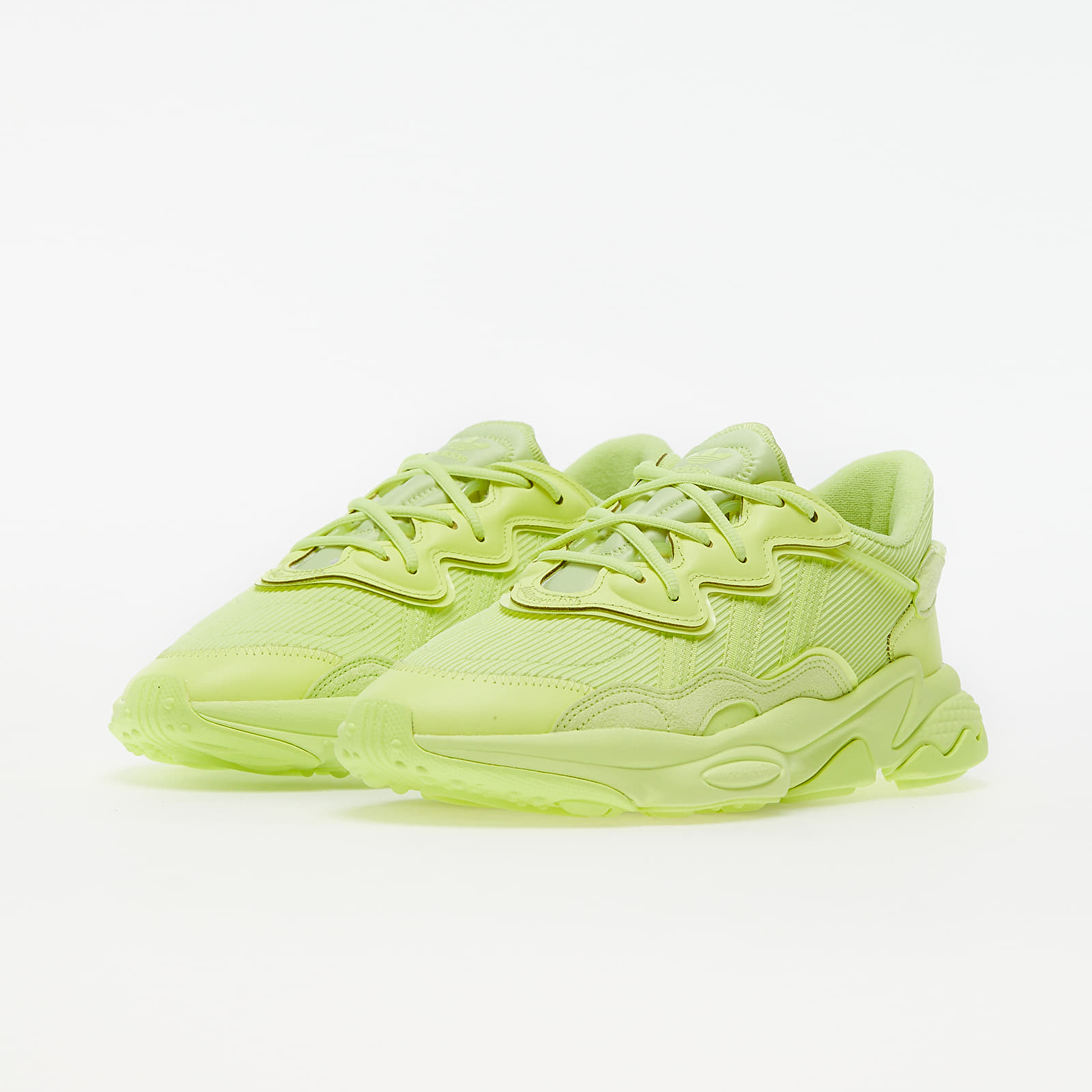 Adidas ozweego white neon hotsell yellow