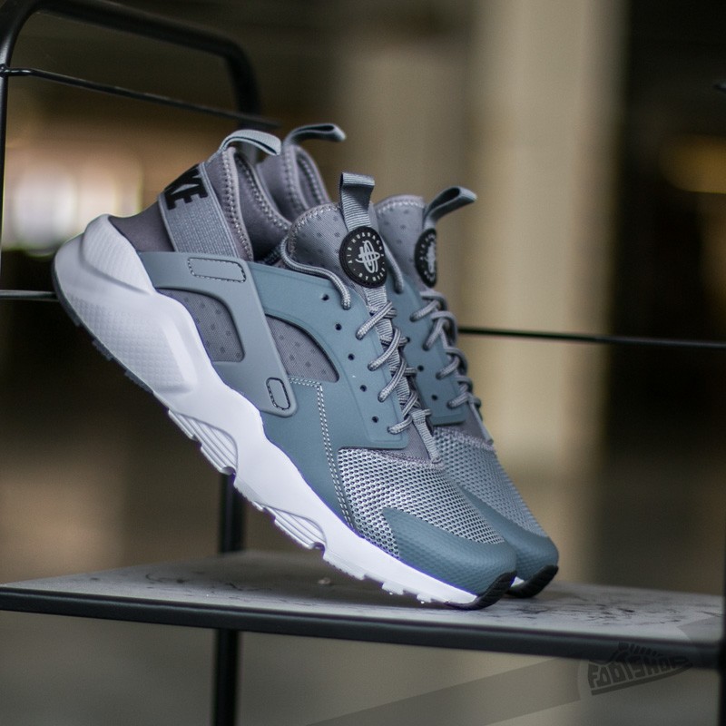 Nike air huarache ultra canada discount