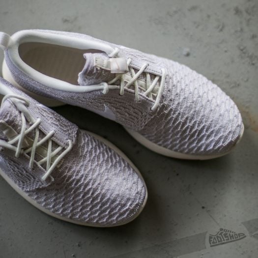 Nike Wmns Roshe One Flyknit Sail White String