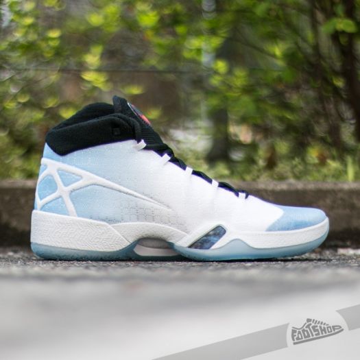 Manner Air Jordan XXX White Black University Blue Footshop