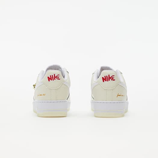 Nike Air Force 1 07 Premium
