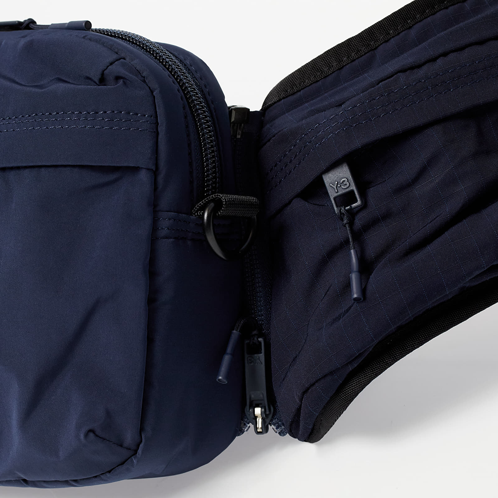 Hip nahrbtniki Y-3 Classic Sling Bag Legend Ink