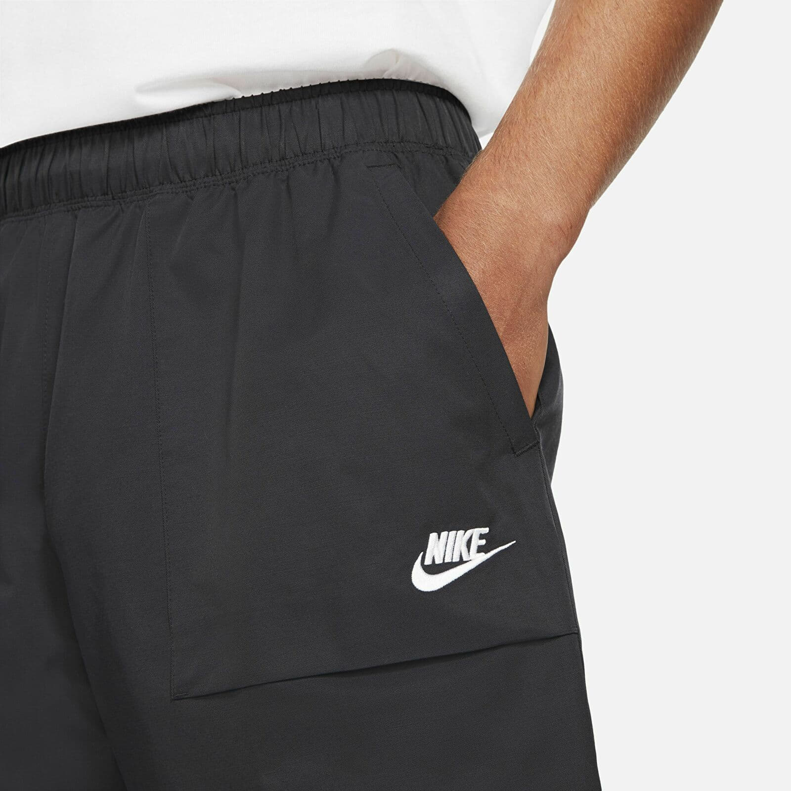 Hlače Nike Sportswear City Edition Players Woven Pants Black/ White