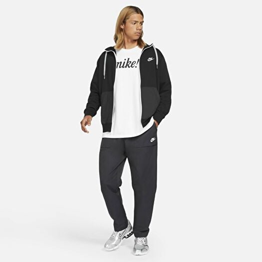 Nike men's sportswear players woven joggers best sale