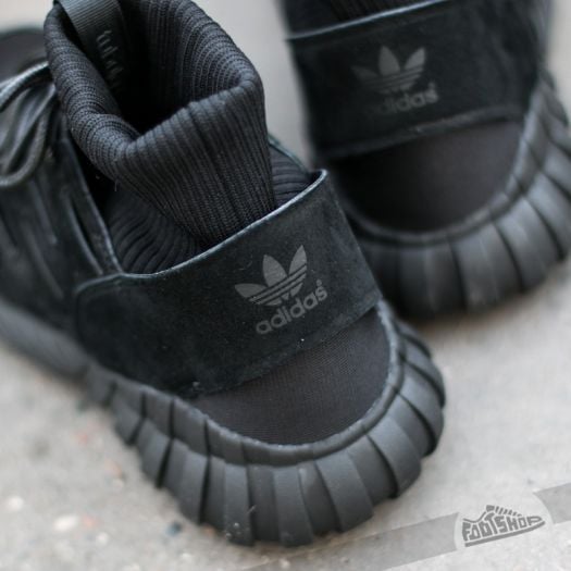 Adidas tubular doom triple black 2.0 deals