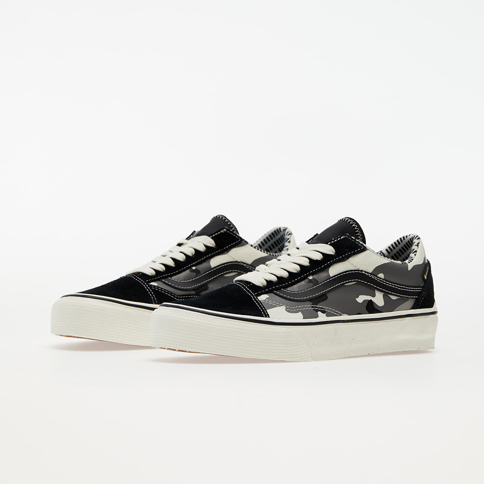 Vans black 2024 black camo