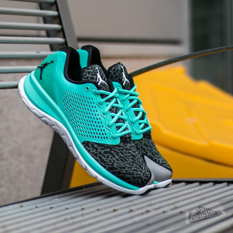 Jordan trainers st clearance
