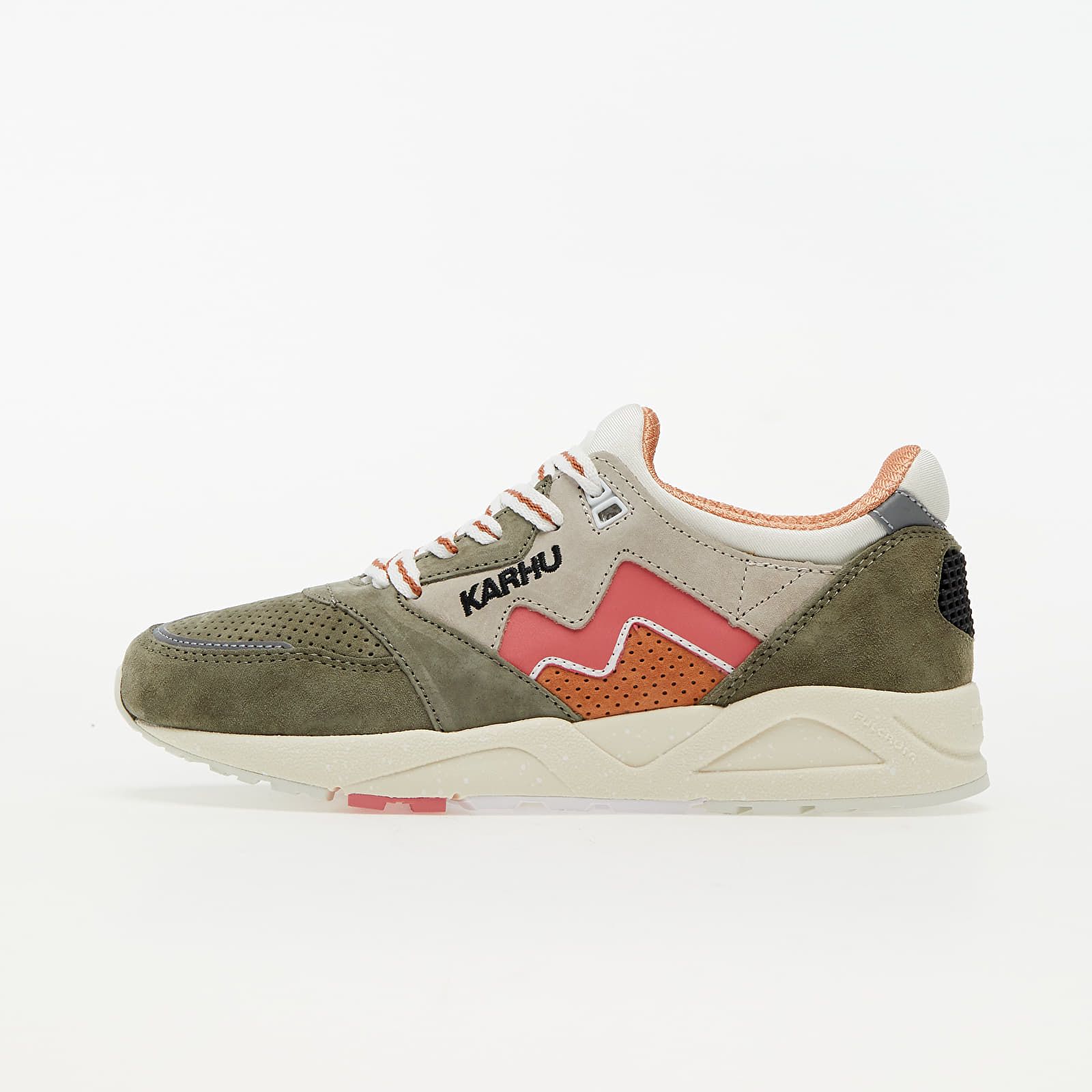 karhu aria 95 vetiver tea rose