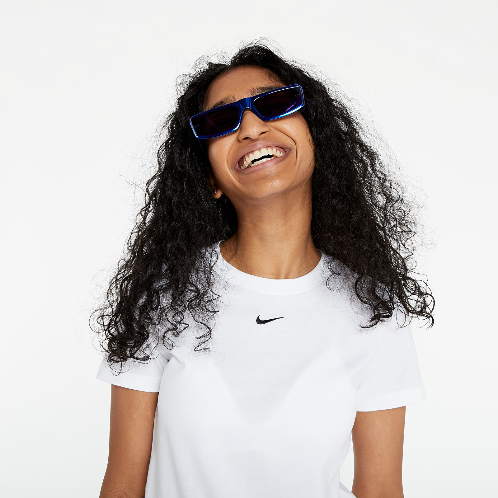 Тениска Nike Sportswear Essential Short Sleeve Tee White/ Black L