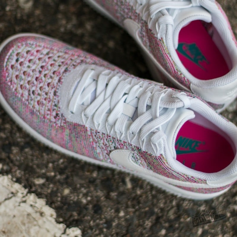 Women s shoes Nike Air Force 1 Flyknit Low White White Radiant