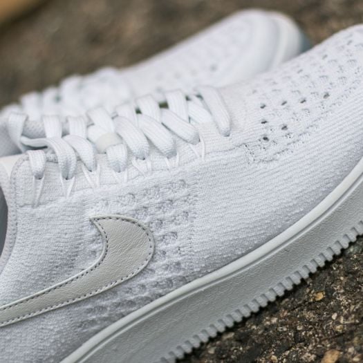 Air force 1 flyknit white discount