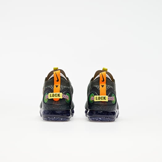 Black and yellow vapor max best sale
