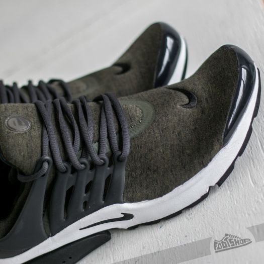 Nike air presto khaki store damen