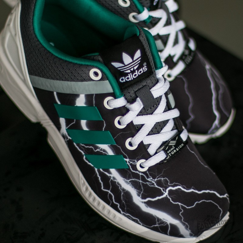 Women's shoes adidas ZX Flux Split K Onix/ Equipment Green