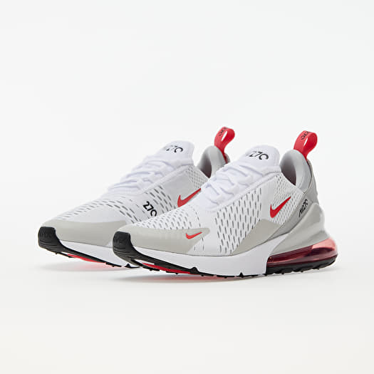Nike air 270 white and red outlet