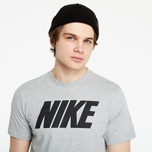 nike block logo tee