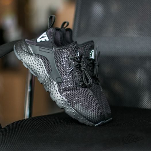 Black huaraches run sale ultra women's