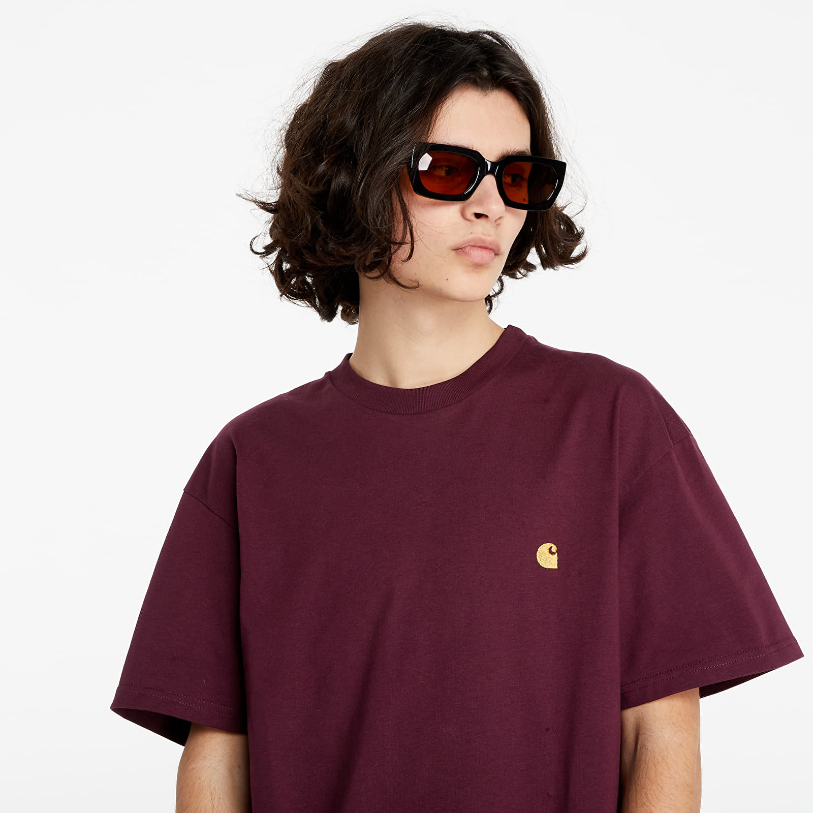 T-Shirts Carhartt WIP Chase T-Shirt Shiraz / Gold