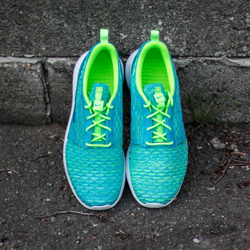 Buty damskie Nike Wmns Roshe One Flyknit Electric Green/ Blue Lagoon/ Glacier Ice