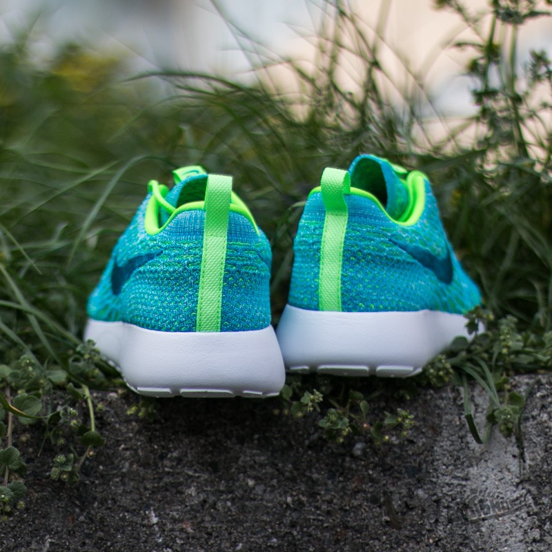 Buty damskie Nike Wmns Roshe One Flyknit Electric Green/ Blue Lagoon/ Glacier Ice