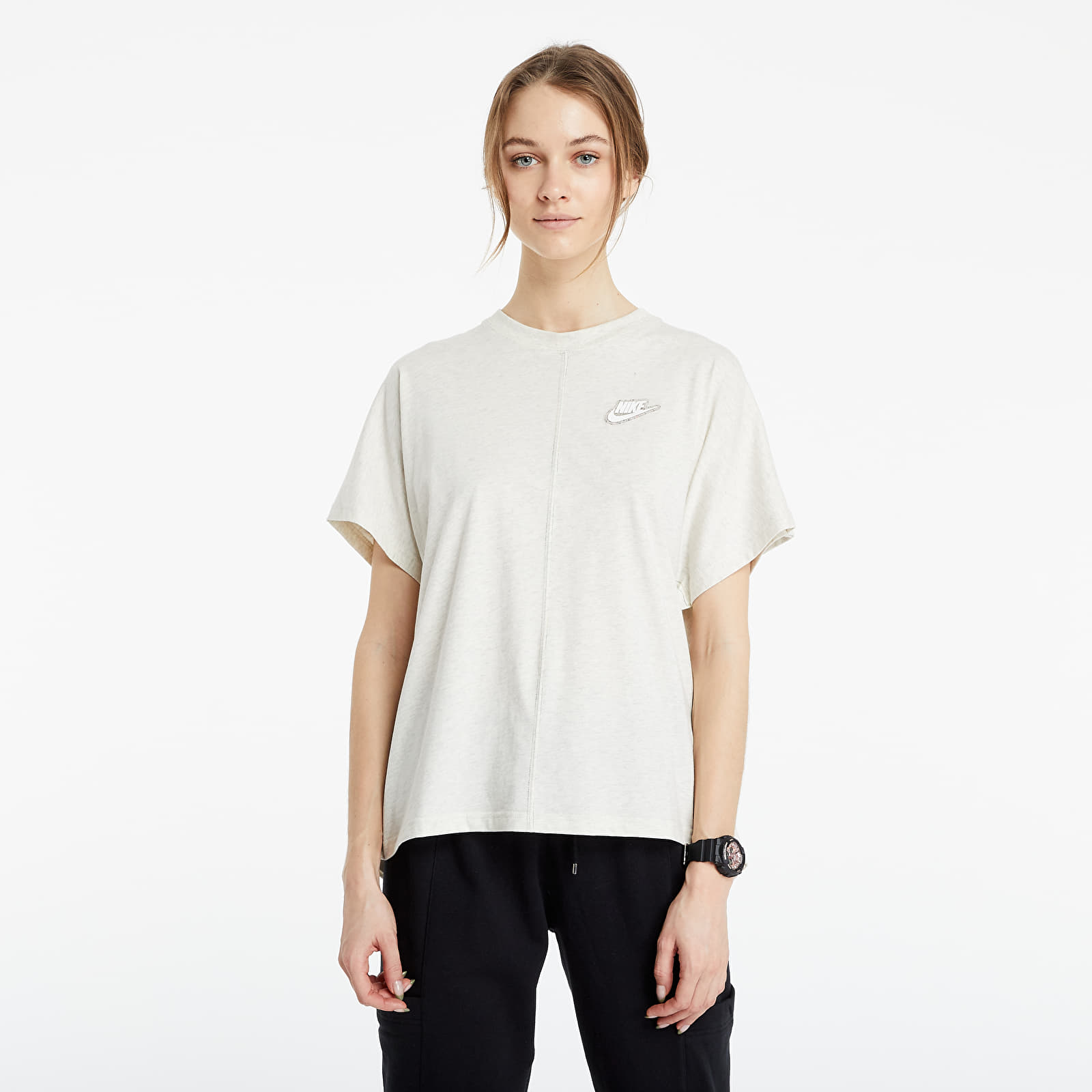 T shirts Nike Sportswear Earth Day Top Heather White Footshop