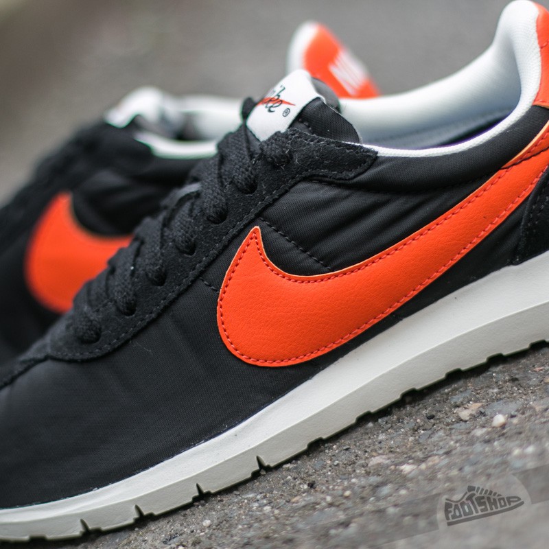 Pánské tenisky a boty Nike Roshe LD-1000 Black/ Team Orange Sail- Black 