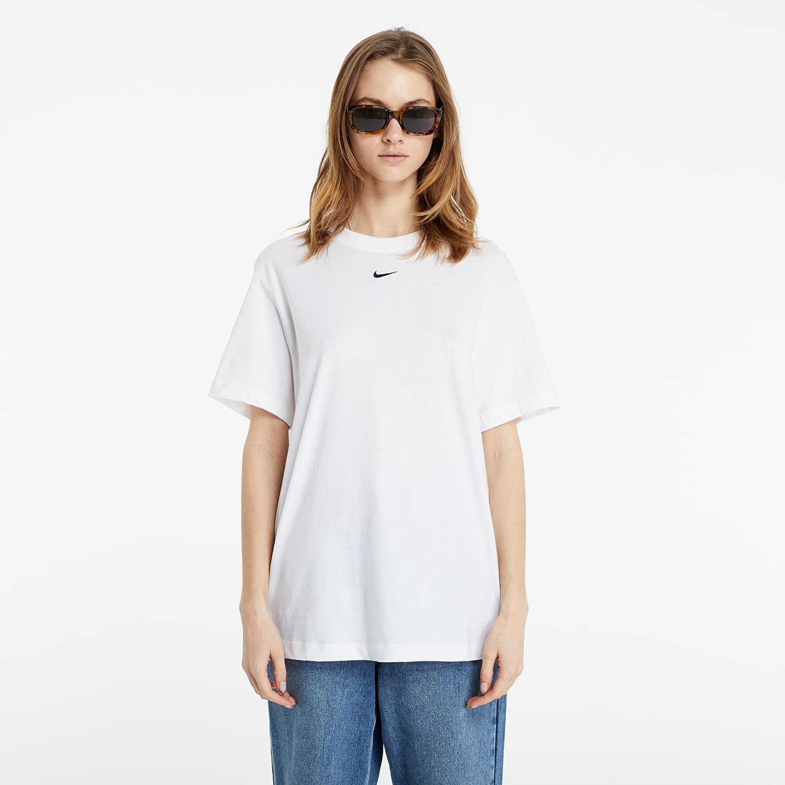 Trička Nike Sportswear Essential Boyfriend Top White/ Black