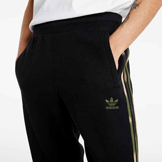 adidas Camo 3 Stripes Sweatpants