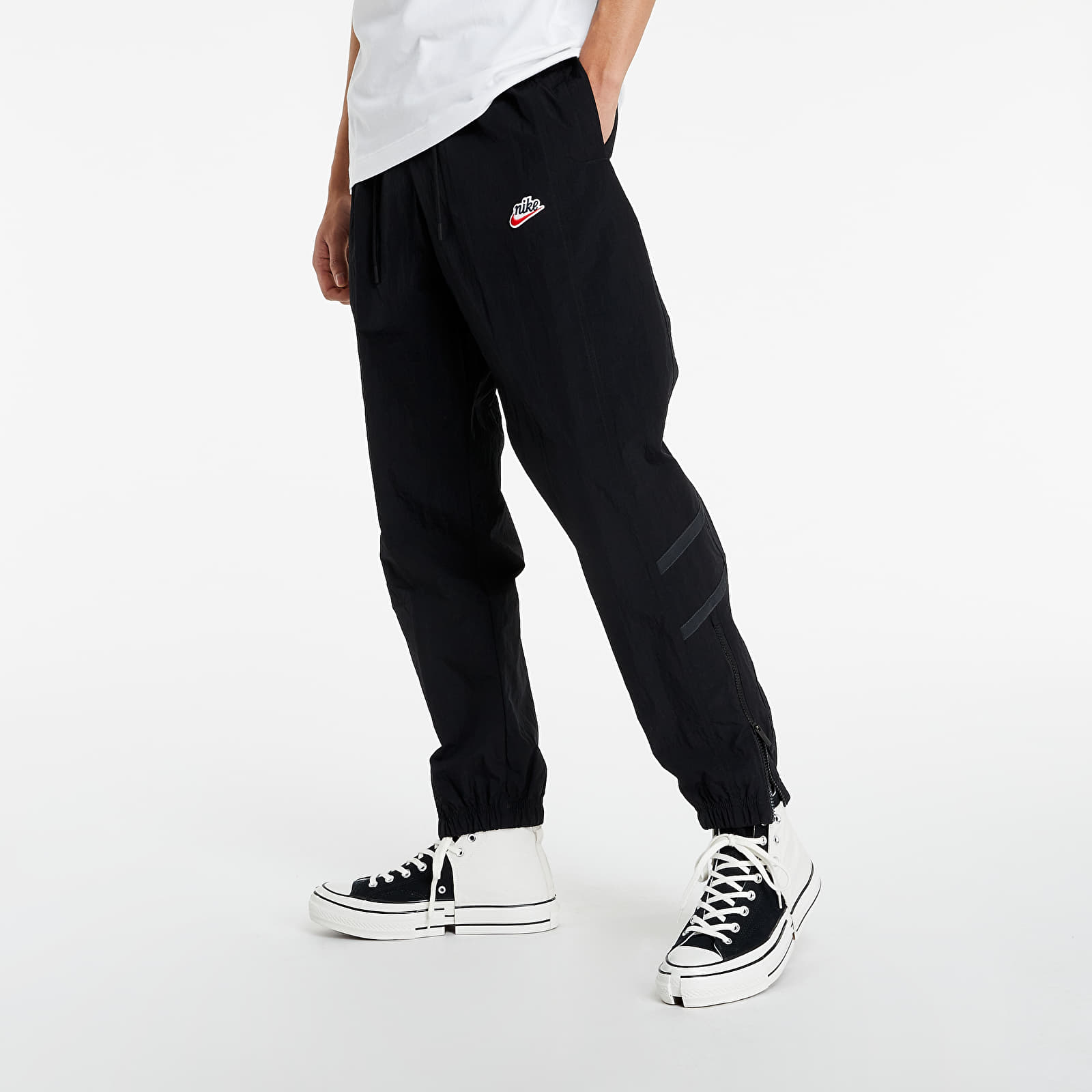 nike heritage windrunner pants black