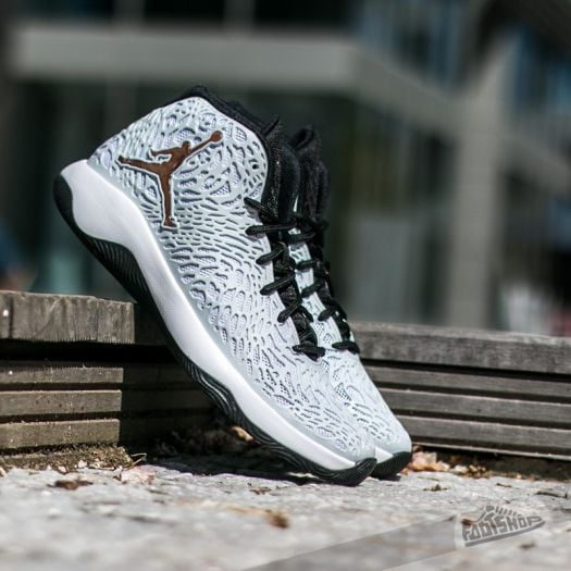 Jordan ultra fly id store