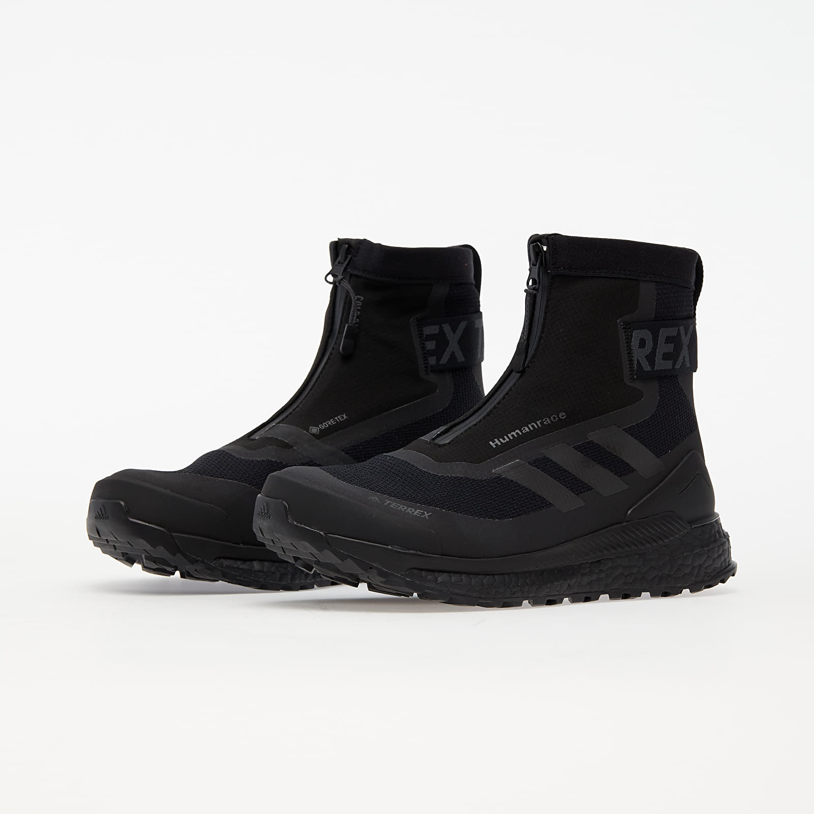 Pharrell black adidas top