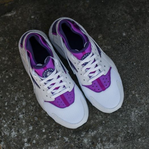 Women s shoes Nike Huarache Run GS White White Hyper Violet Court Purple Footshop