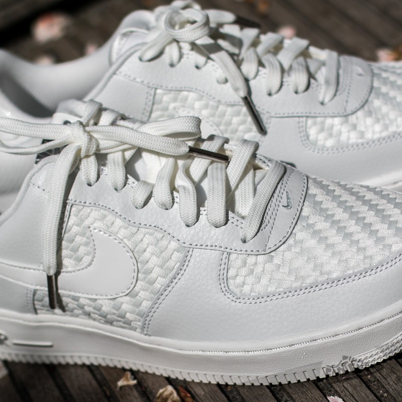 Scarpe uomo Nike Air Force 1 '07 LV8 Summit White/ Summit White- Summit White- Chrome