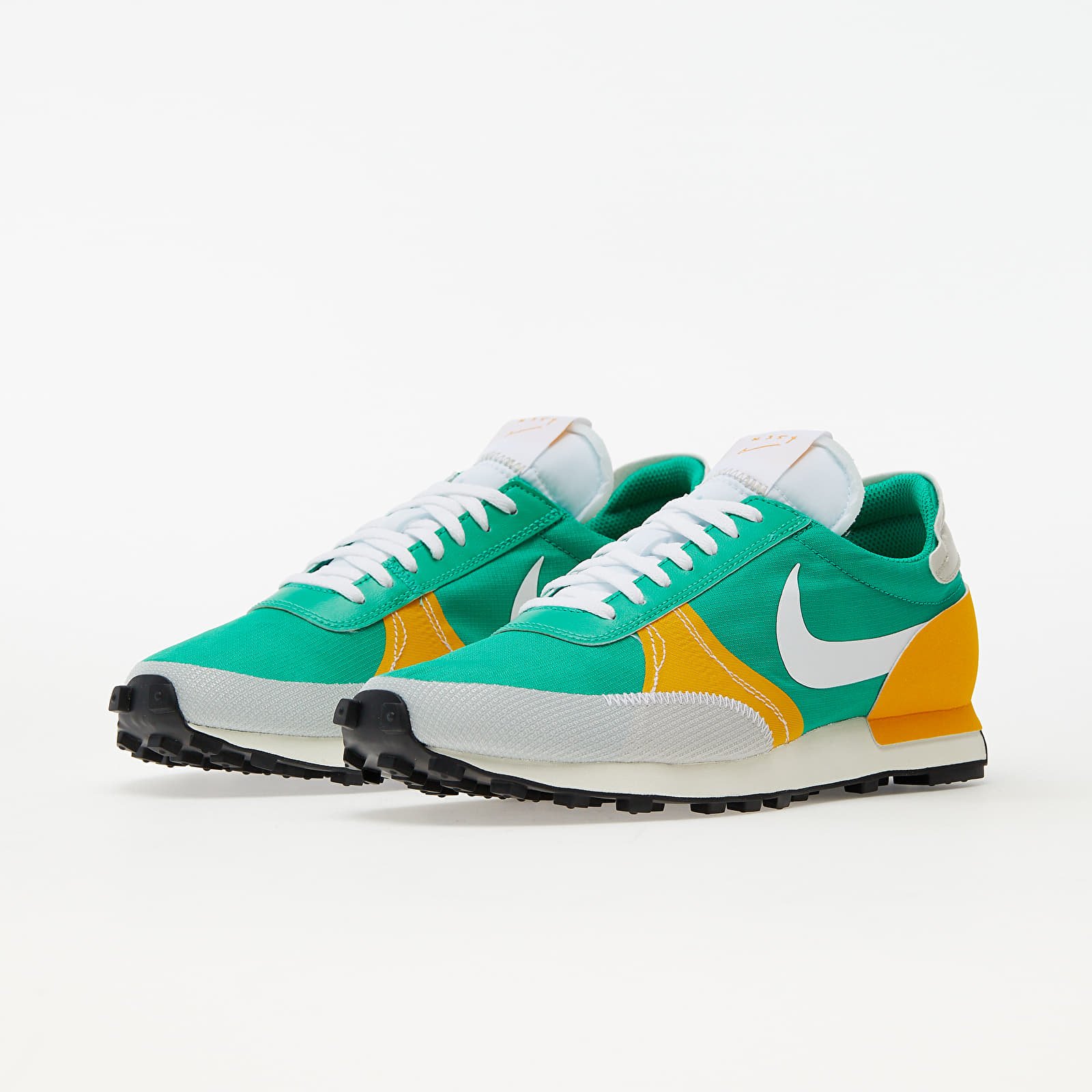 Men's shoes Nike Daybreak-Type SE Stadium Green/ White-University Gold
