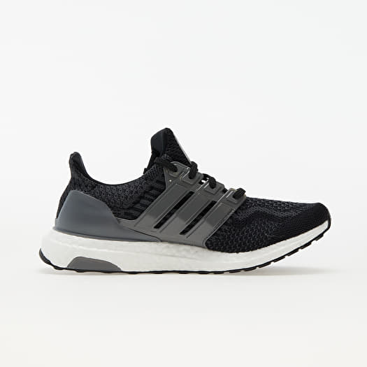 Core black ultra boost 4.0 on sale