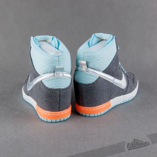 Nike Wmns Dunk Sky Hi Premium