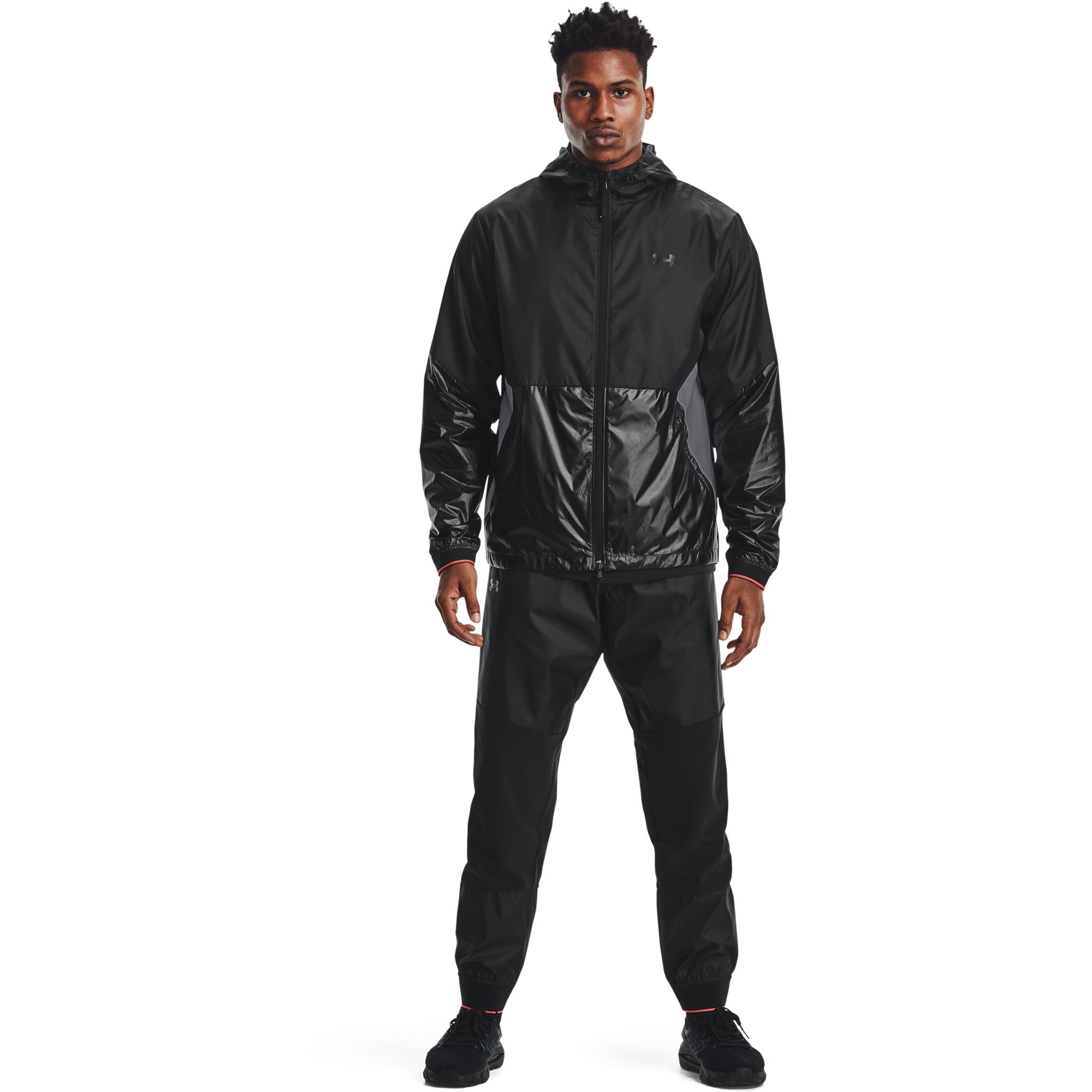 Striukės Under Armour Recover Legacy Windbreakr Black