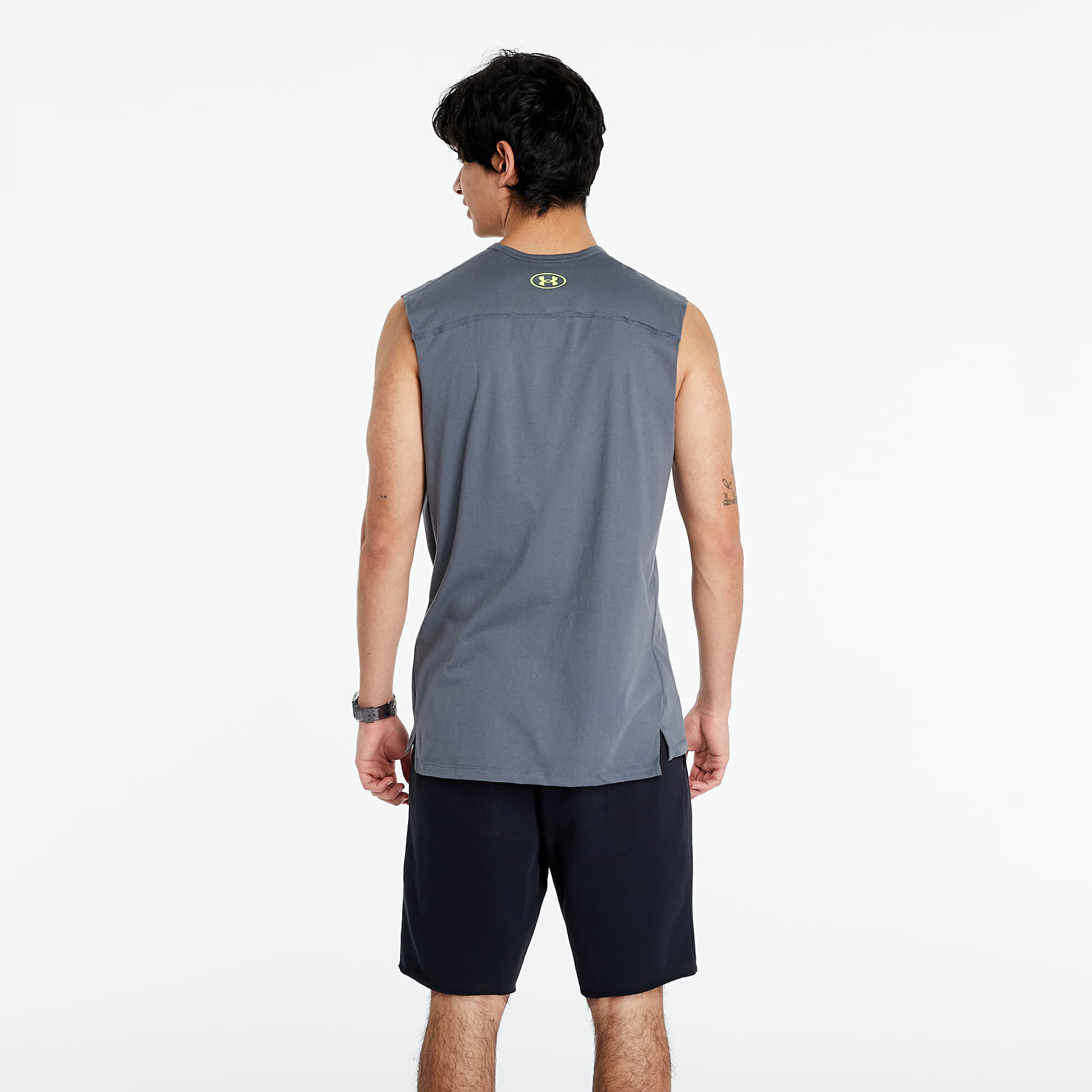 Under armor charged on sale cotton sleeveless