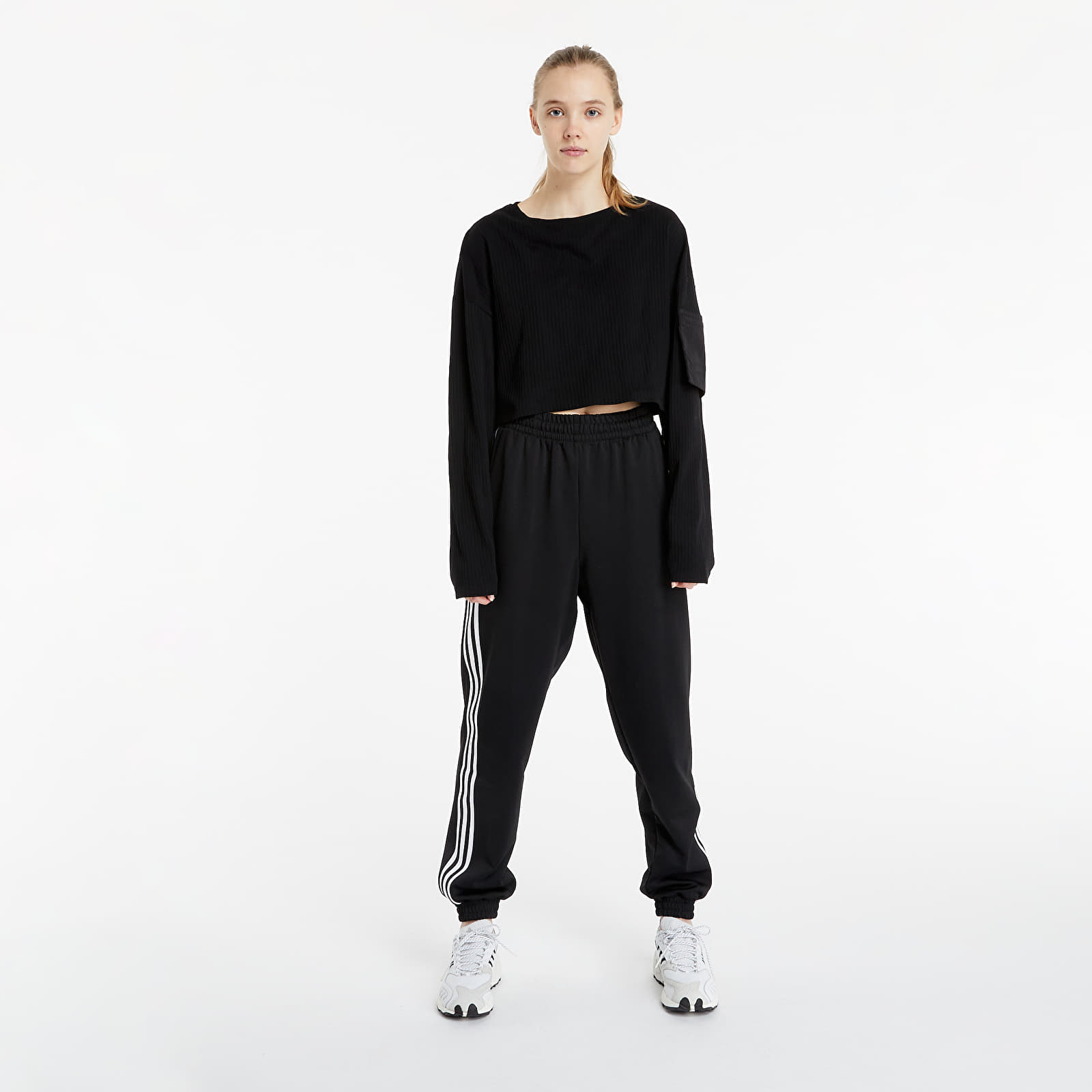 Spodnie adidas Adicolor 3D Trefoil Track Pants Black