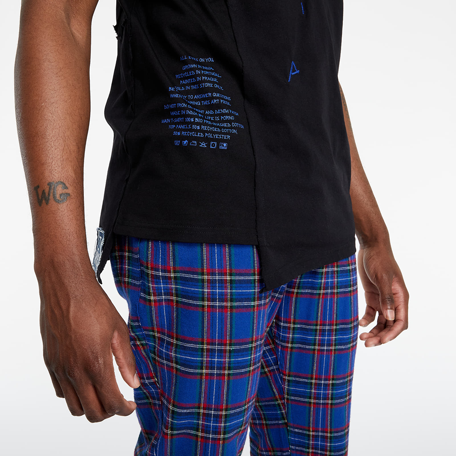 Футболки LIFE IS PORNO Handmade Budapest Tee Black