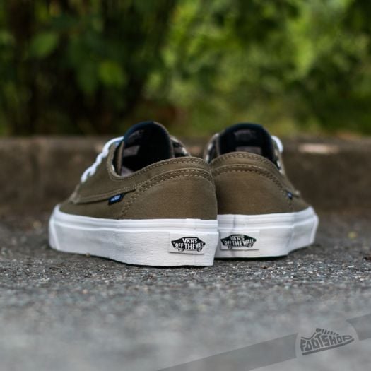 Vans slip on best sale deck club skate shoe