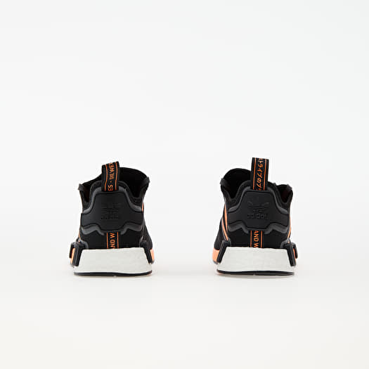 Aq0882 adidas store