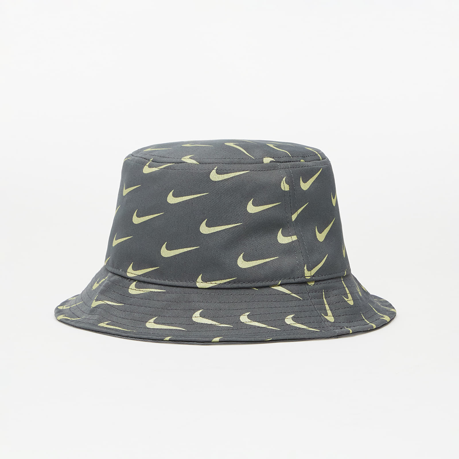 nike bucket hat junior