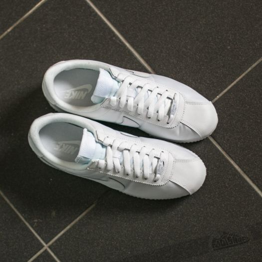 Nike cortez all shop white